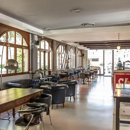 Mathis Hotel