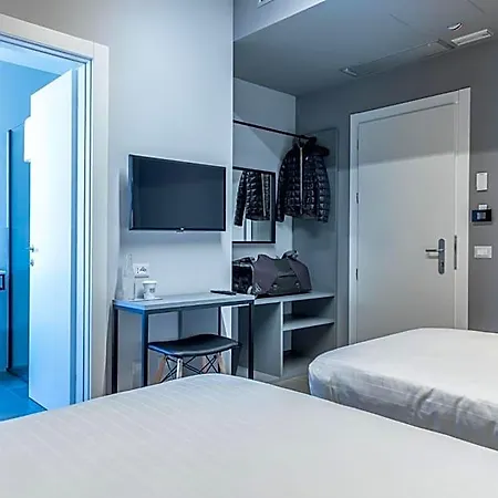 Mathis Hotel 3*